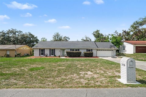 Photo of 112 W Brentridge Drive, Brandon, FL 33511 (MLS # TB8521655)