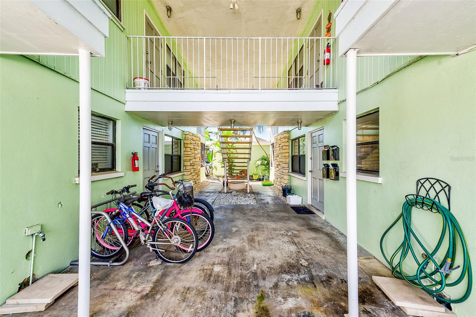 SUNSET BLUFF ESTATES - Residential Lease