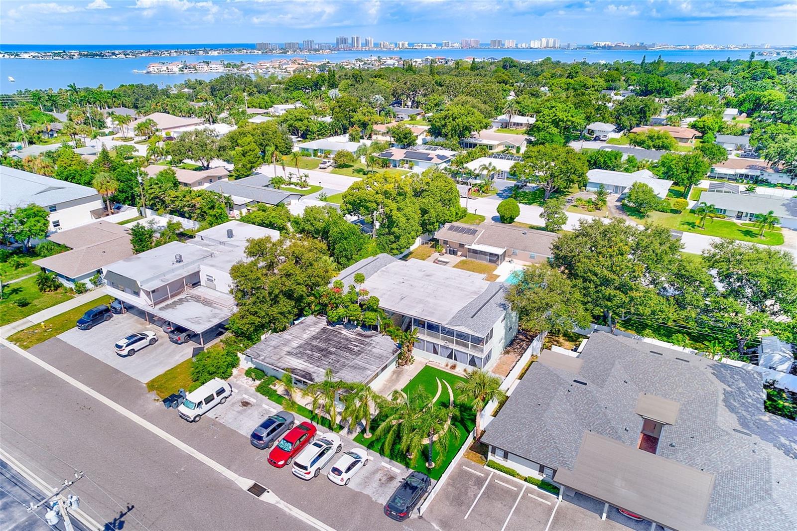 SUNSET BLUFF ESTATES - Residential Lease