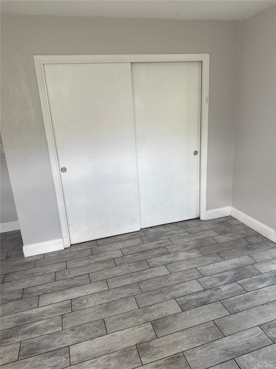 SUNSET BLUFF ESTATES - Residential Lease