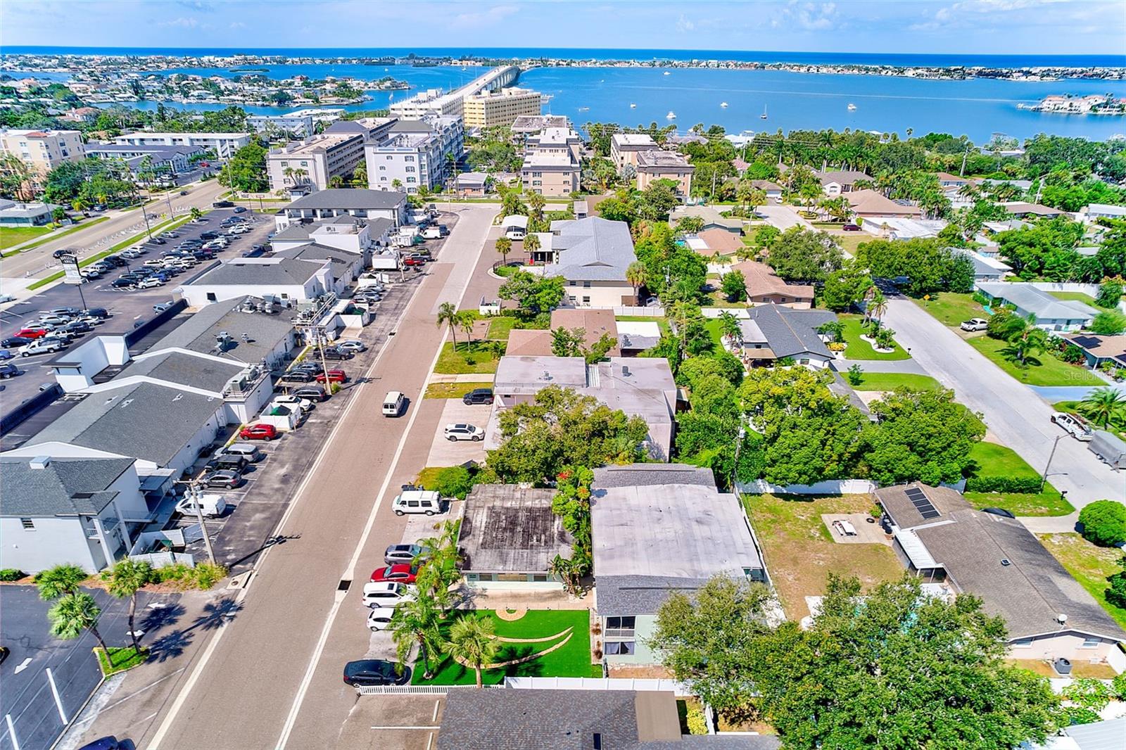 SUNSET BLUFF ESTATES - Residential Lease