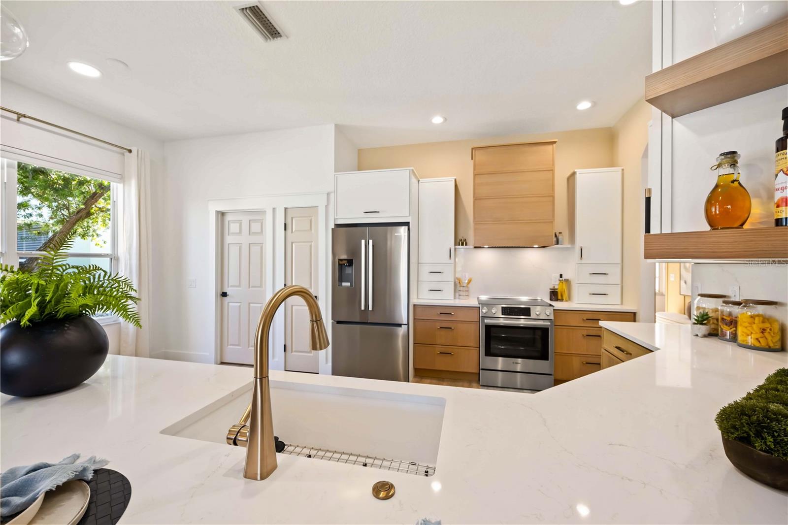 RIVER POINT OF MANATEE - Residential