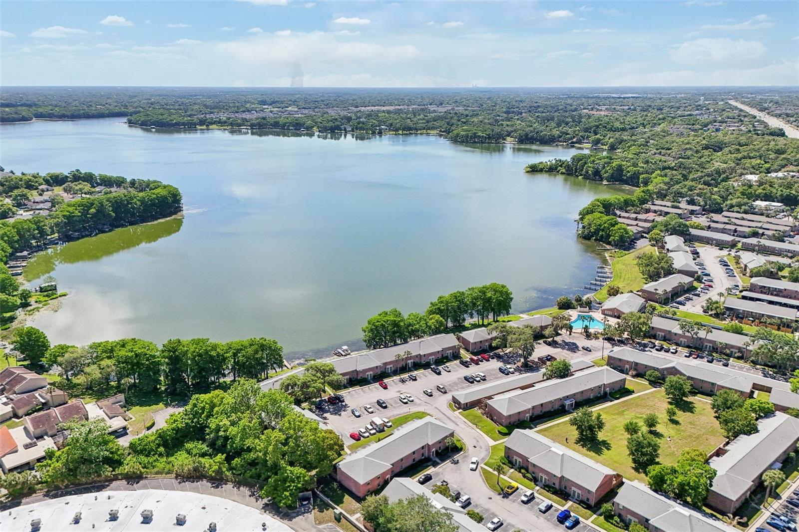 LAKE HOWELL ARMS - Residential