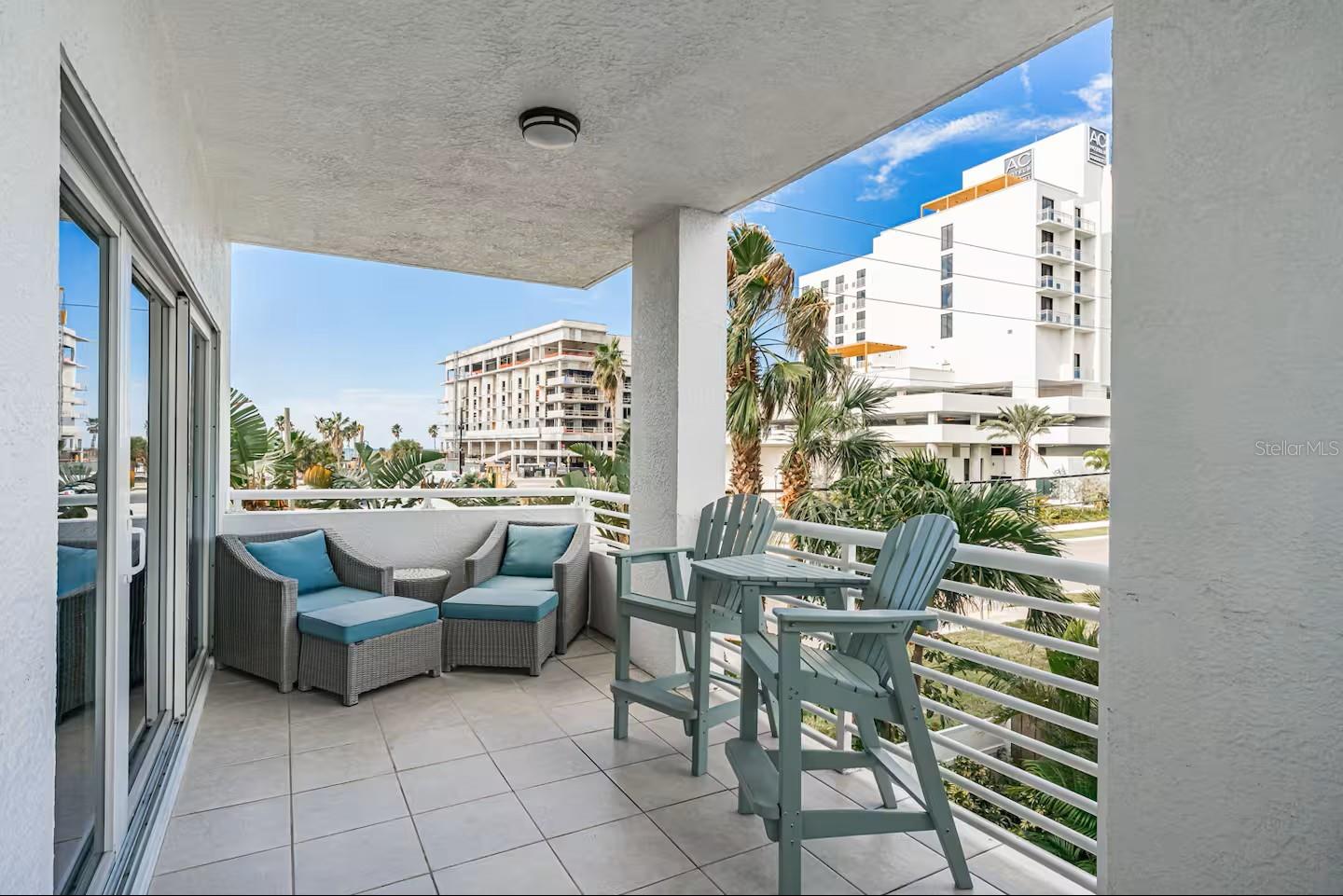 100 BAYSIDE DRIVE 101
