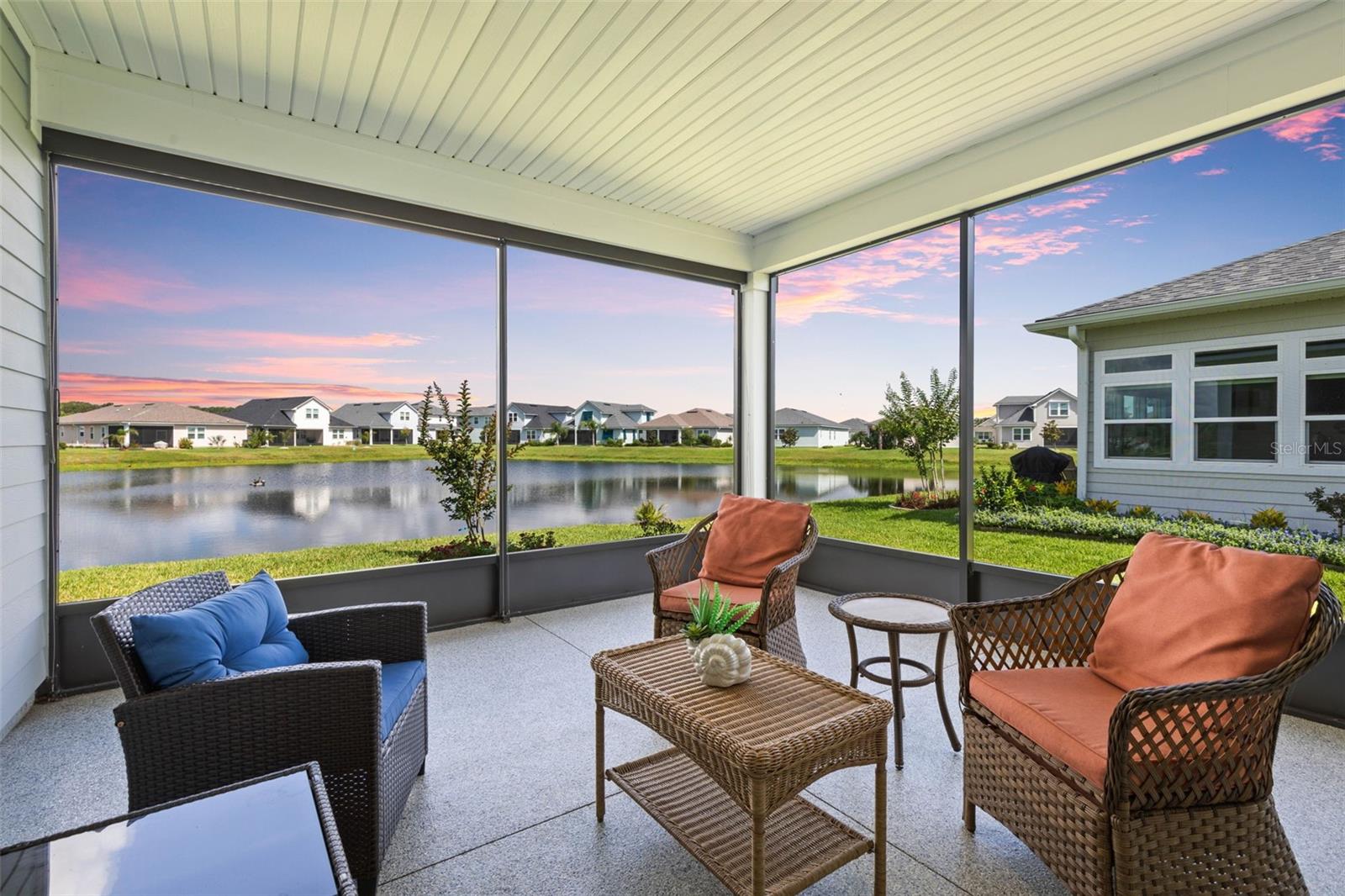 7 LOS LAGOS BOULEVARD