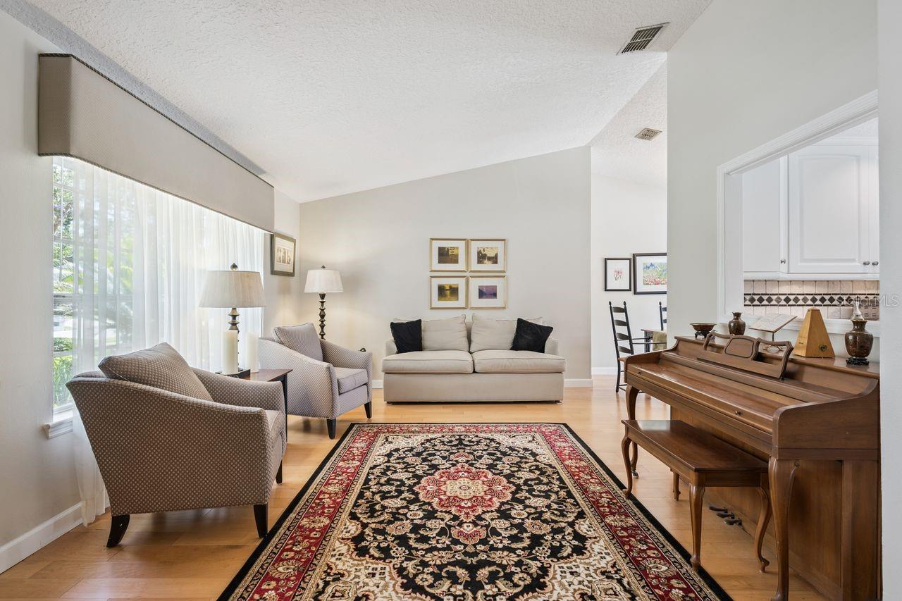 1129 CLIMBING ROSE DRIVE