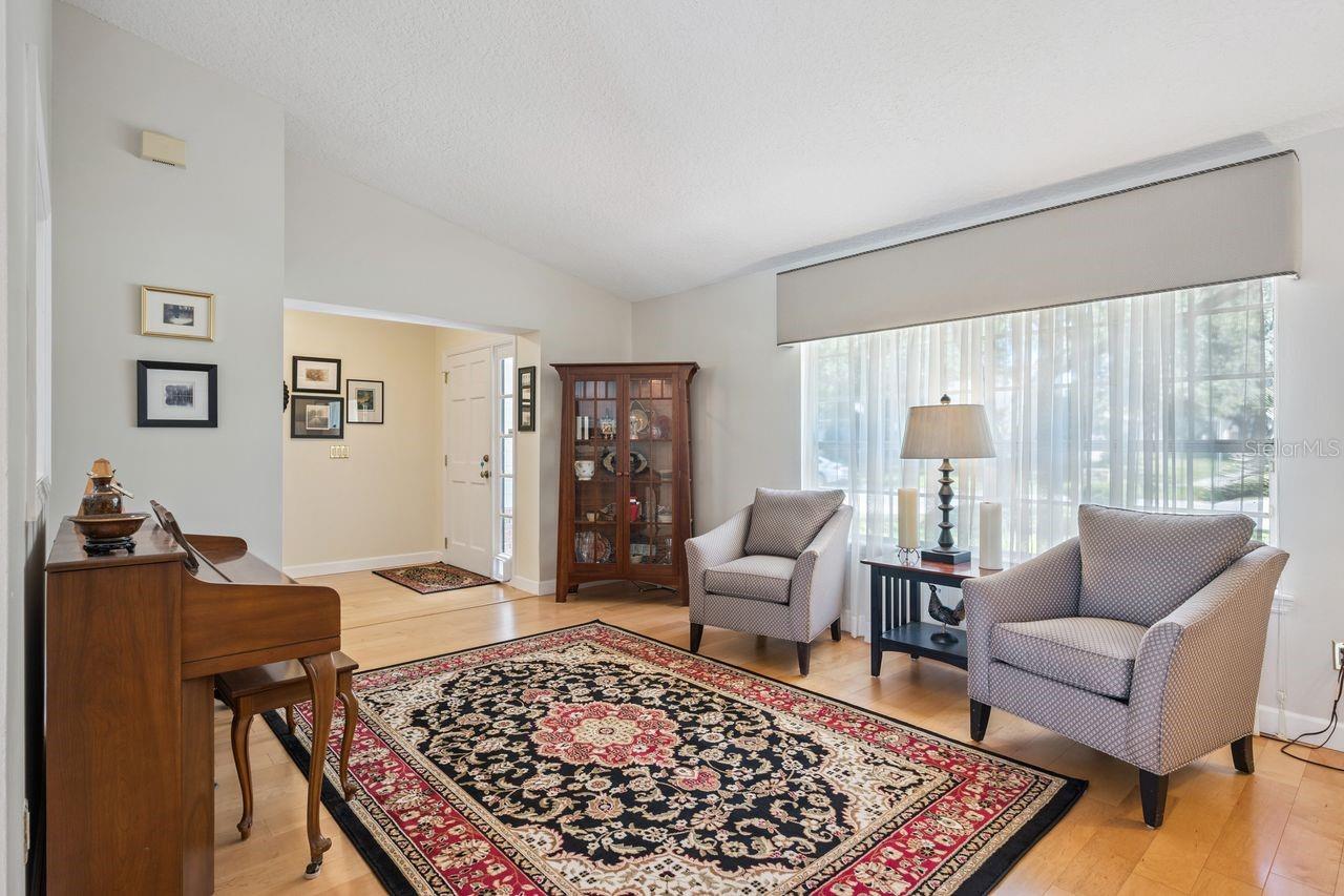 1129 CLIMBING ROSE DRIVE