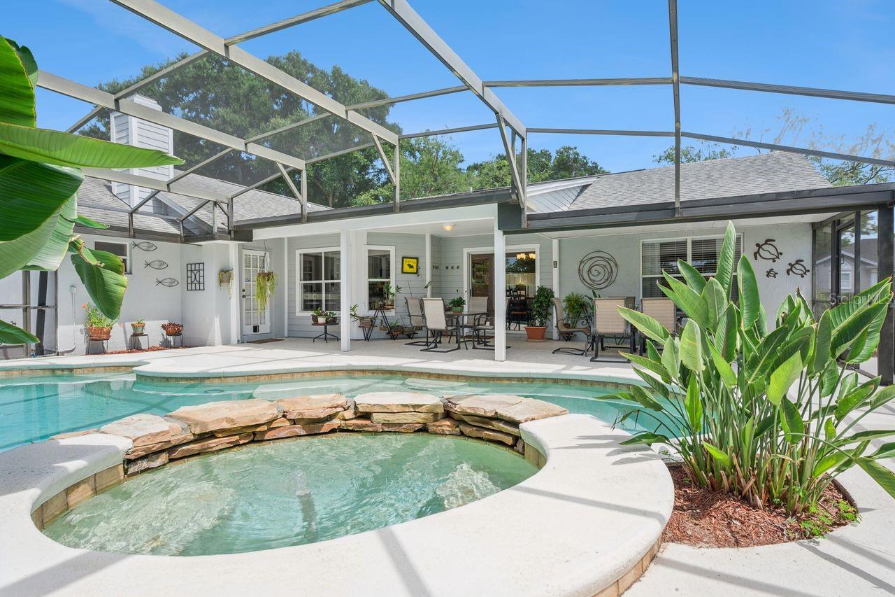 1129 CLIMBING ROSE DRIVE