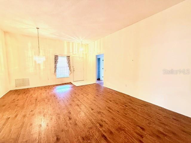 MEADOW BROOK - Residential