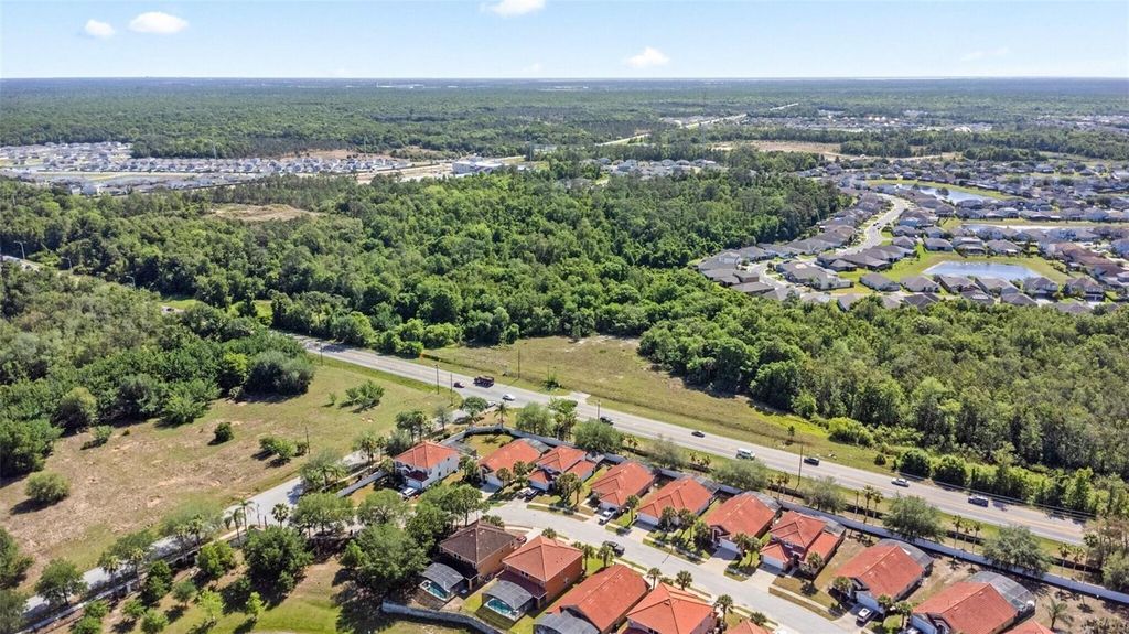 Photo of 5534 Us Highway 17 92 N, Davenport, FL 33837 (MLS # O6373430)