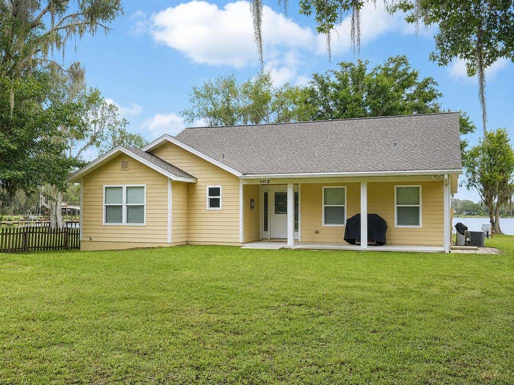Photo of 22348 NE 112th Terrace, Fort Mccoy, FL 32134 (MLS # OM730065)
