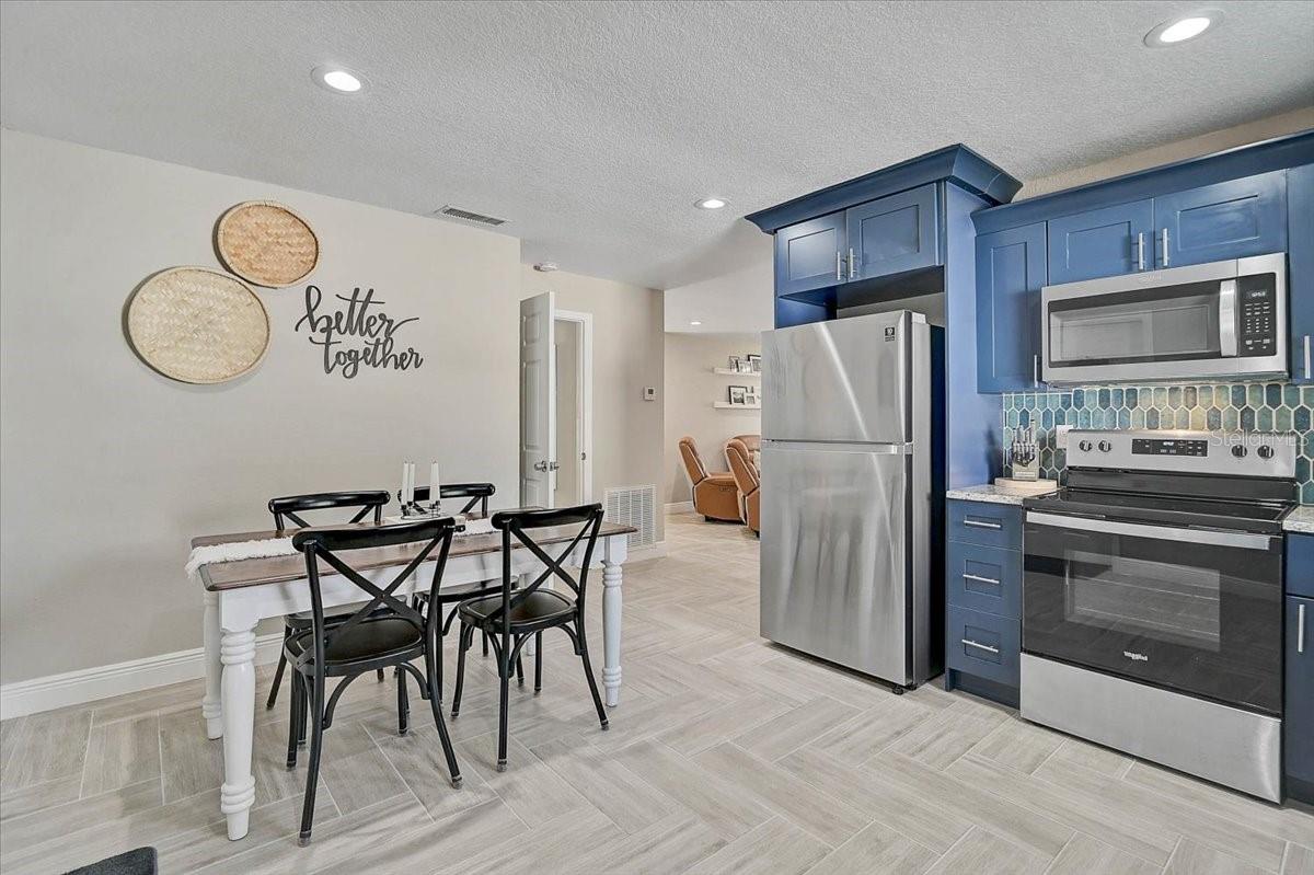 NEWTOWN HEIGHTS - Residential