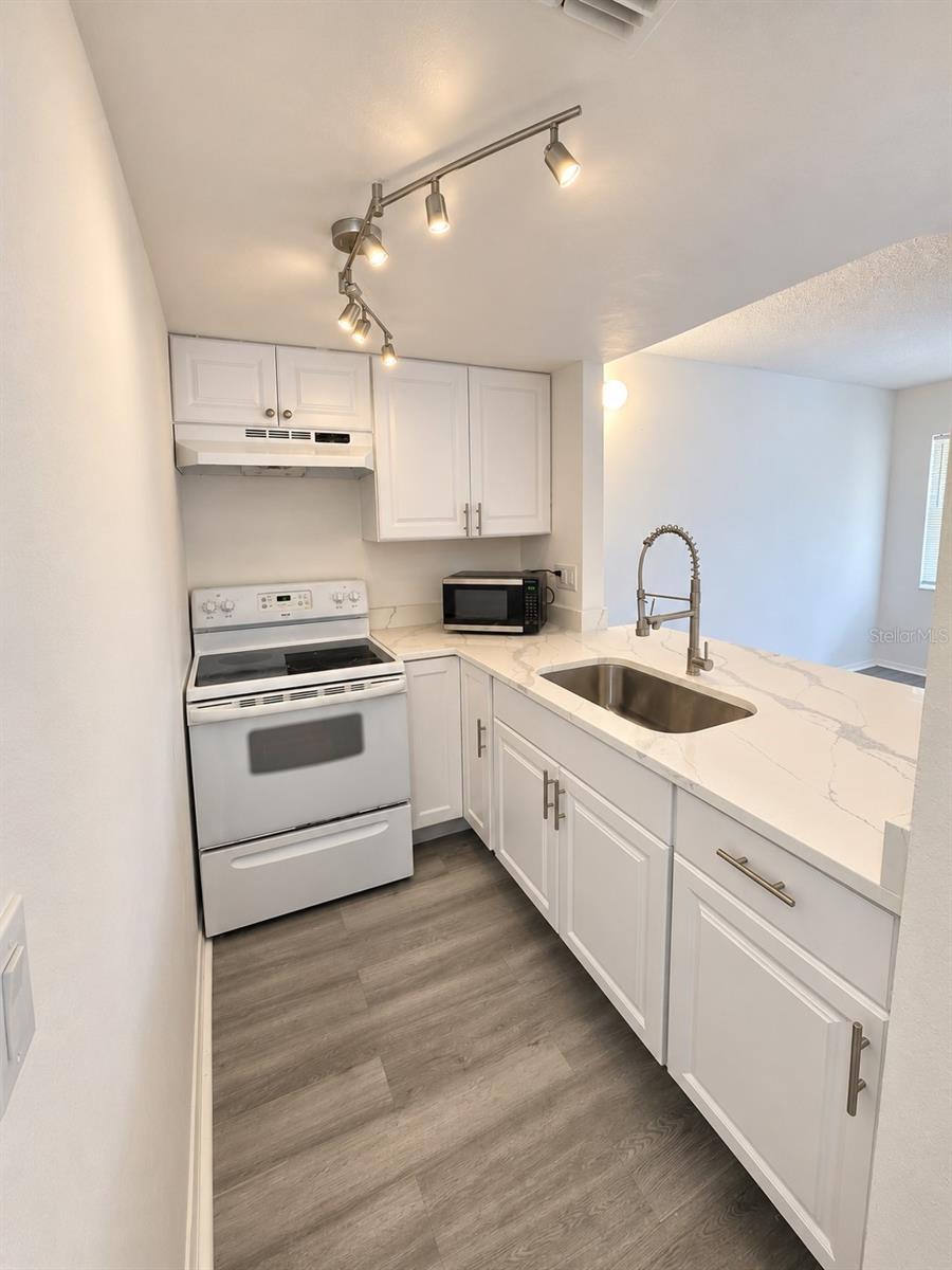 7141 E BANK DRIVE 7141