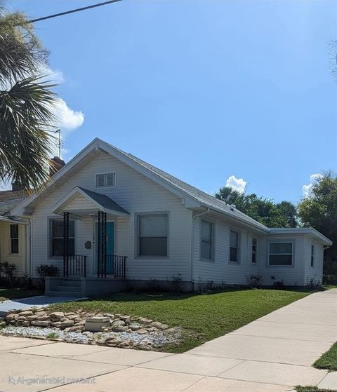 Photo of 130 S Oleander Avenue, Daytona Beach, FL 32118 (MLS # O6330924)