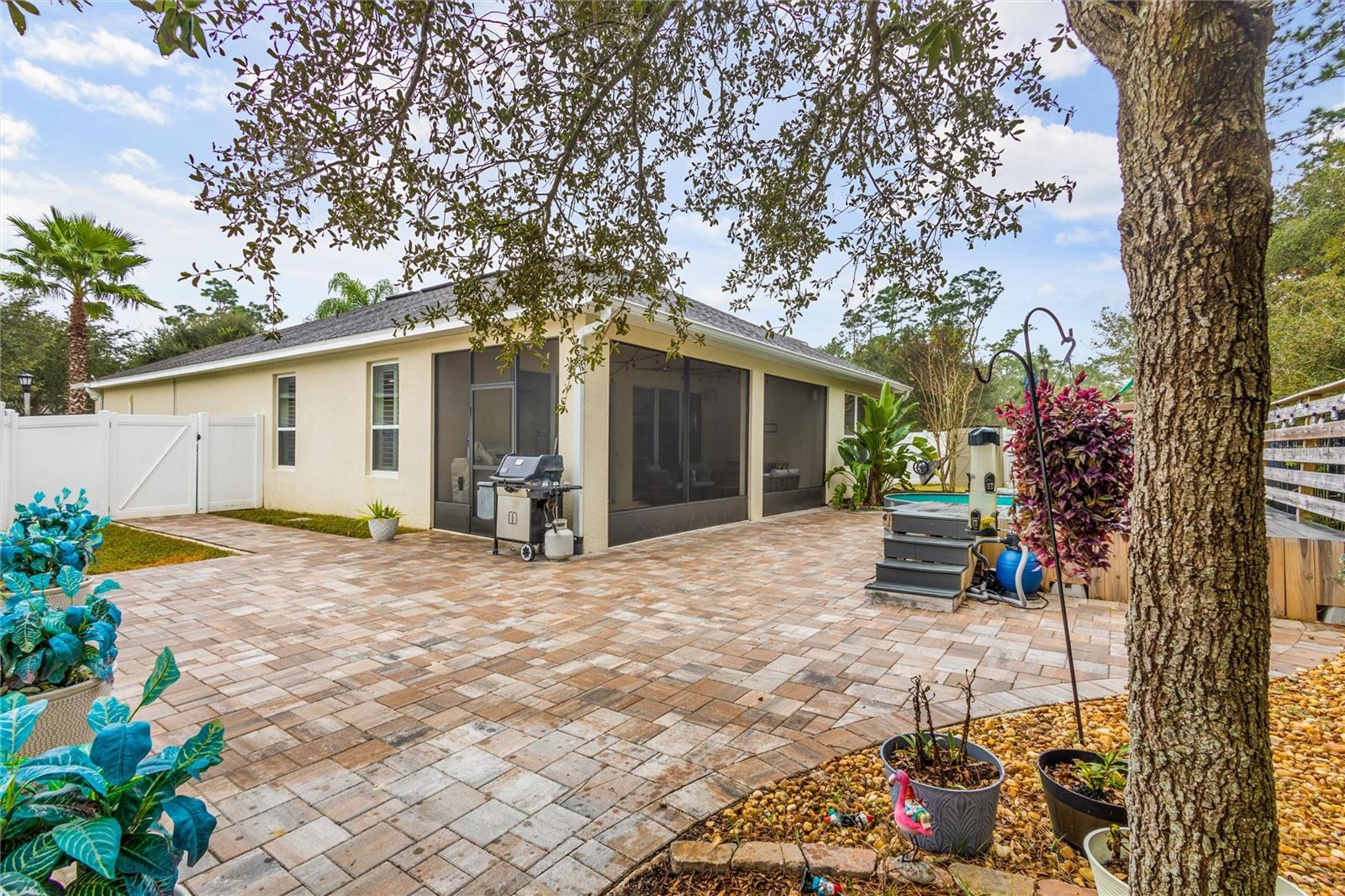 SADDLEBROOK SUB - Residential