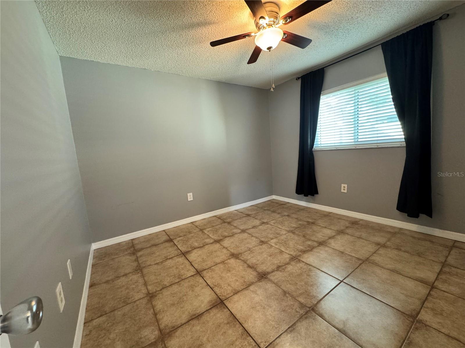 COUNTRY OAKS SUB PH II - Residential