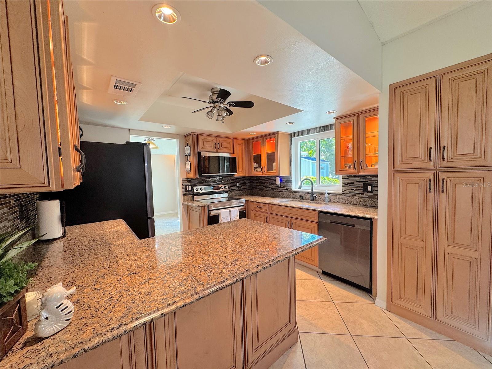 COUNTRY OAKS SUB PH II - Residential