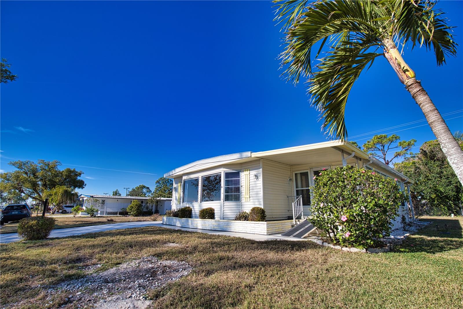 LA CASA MHP CO-OP - Residential