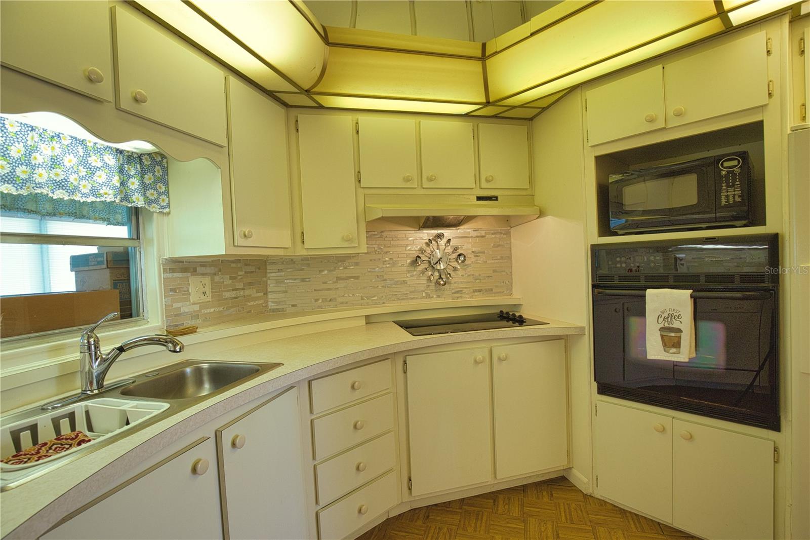 LA CASA MHP CO-OP - Residential