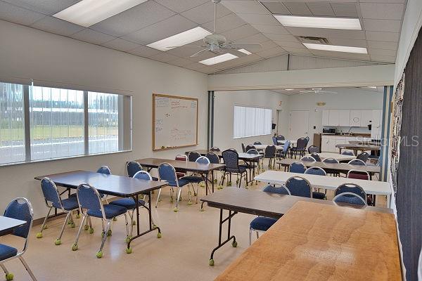 LA CASA MHP CO-OP - Residential