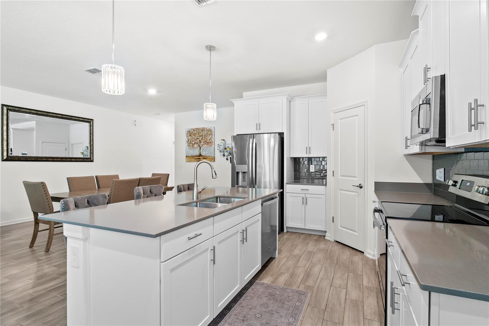 CAMDEN PK/PROVIDENCE PH 4 PB 1 - Residential