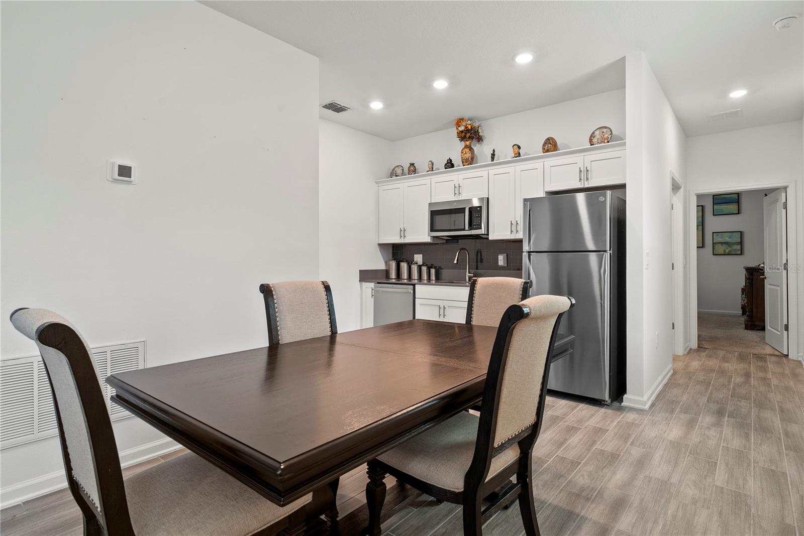 CAMDEN PK/PROVIDENCE PH 4 PB 1 - Residential