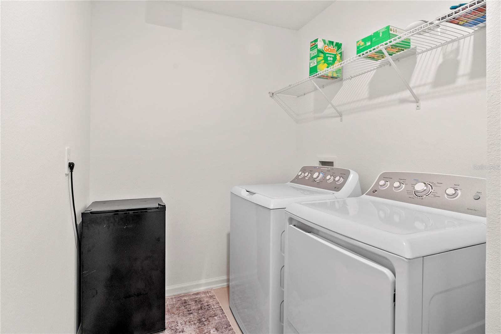 CAMDEN PK/PROVIDENCE PH 4 PB 1 - Residential