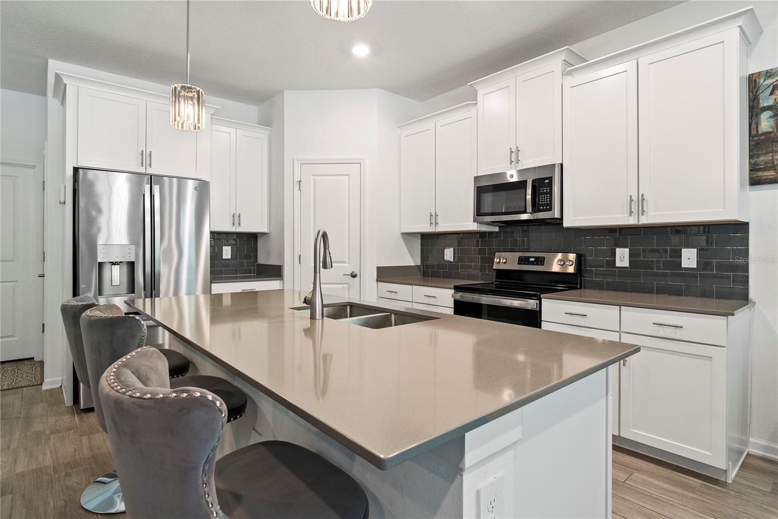 CAMDEN PK/PROVIDENCE PH 4 PB 1 - Residential