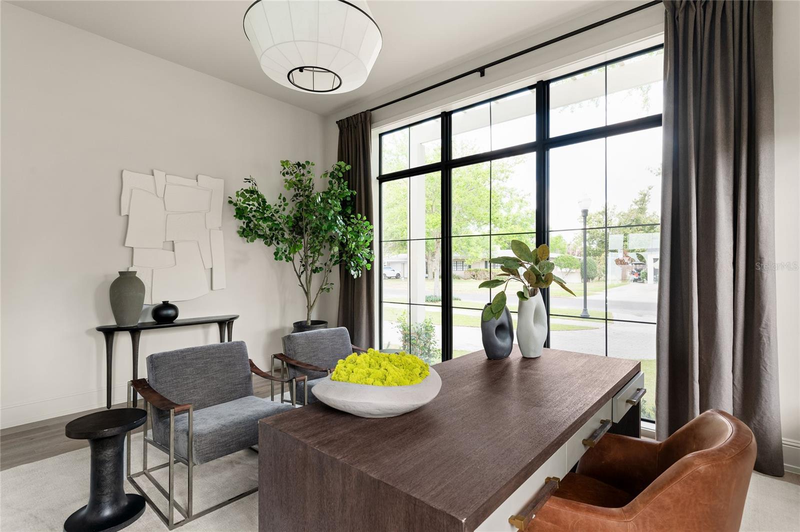 BEVERLY SHORES - Residential