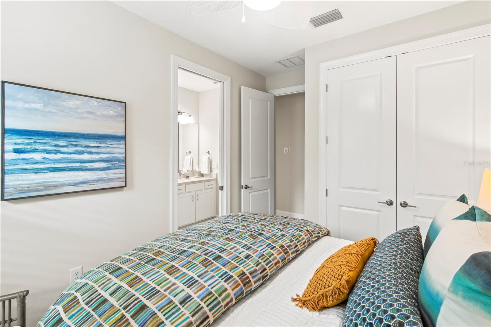 ESPLANADE AT AZARIO - Residential Lease