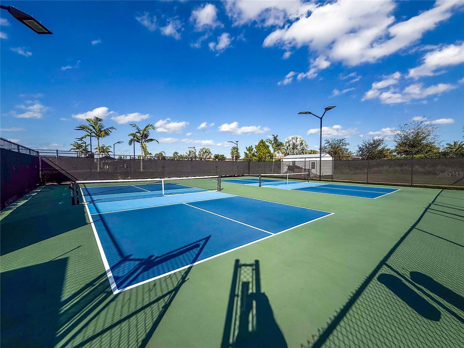 ESPLANADE AT AZARIO - Residential Lease