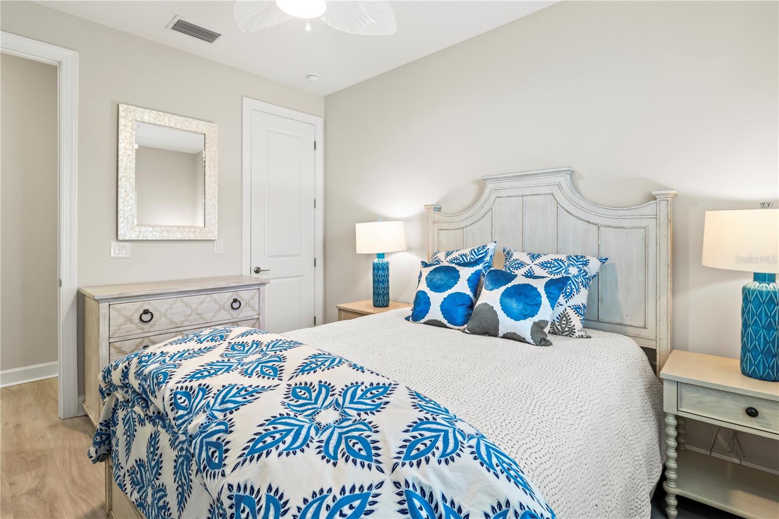 ESPLANADE AT AZARIO - Residential Lease