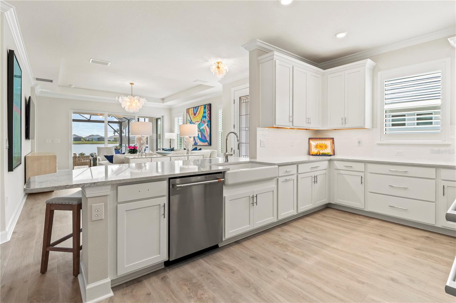 ESPLANADE AT AZARIO - Residential Lease