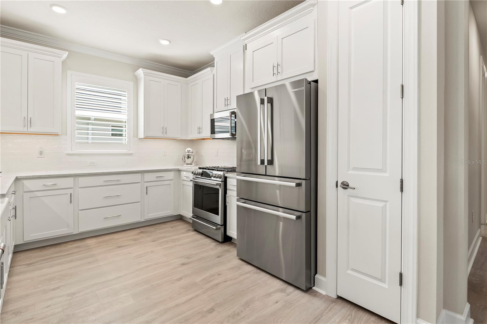 ESPLANADE AT AZARIO - Residential Lease