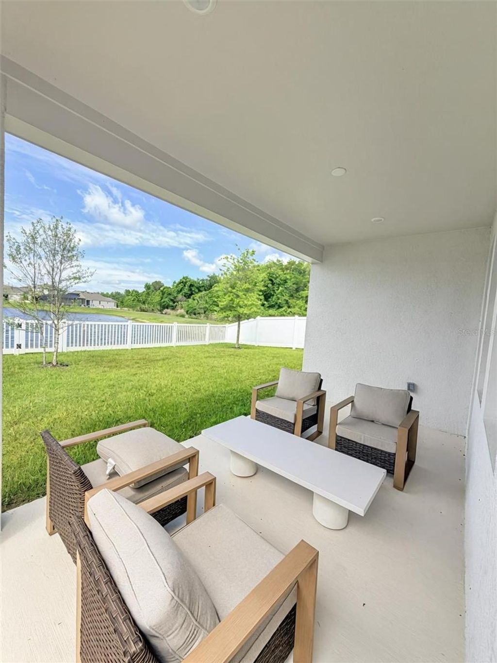 Photo of 639 Terrapin Drive, Debary, FL 32713 (MLS # O6402020)