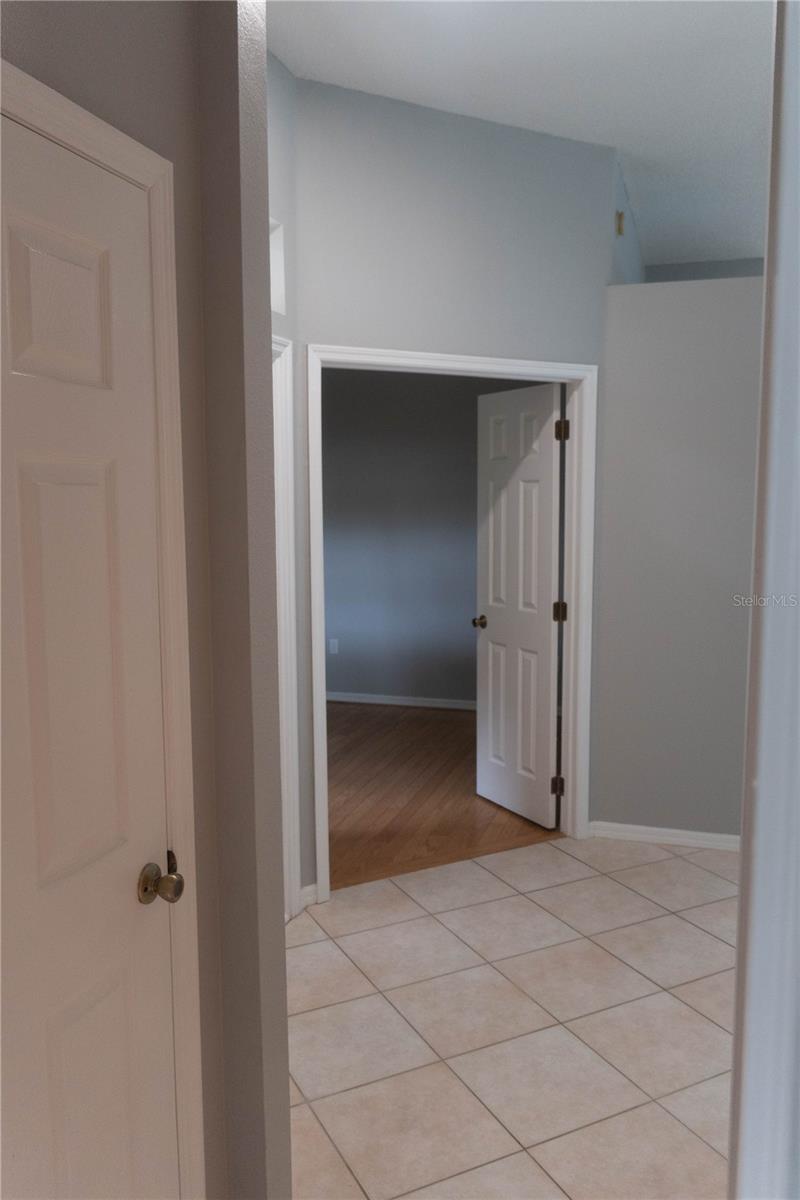 CARRINGTON PARK/HETHROW - Residential