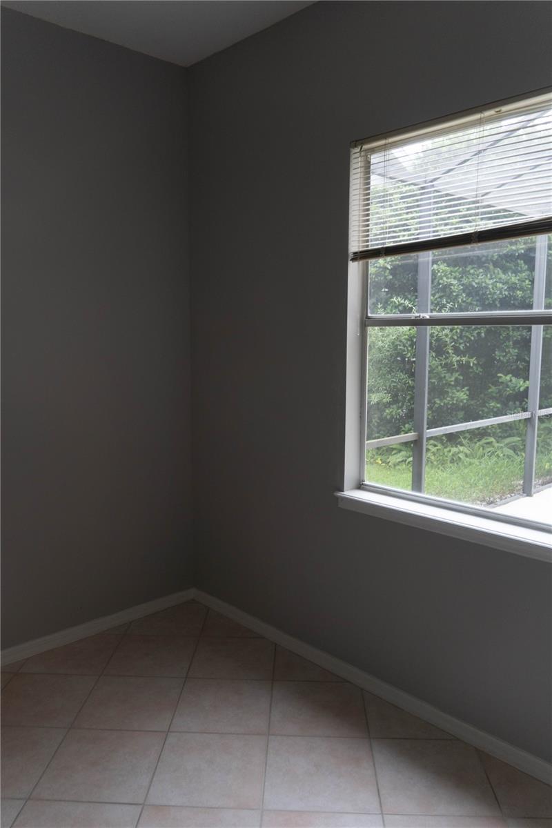 CARRINGTON PARK/HETHROW - Residential