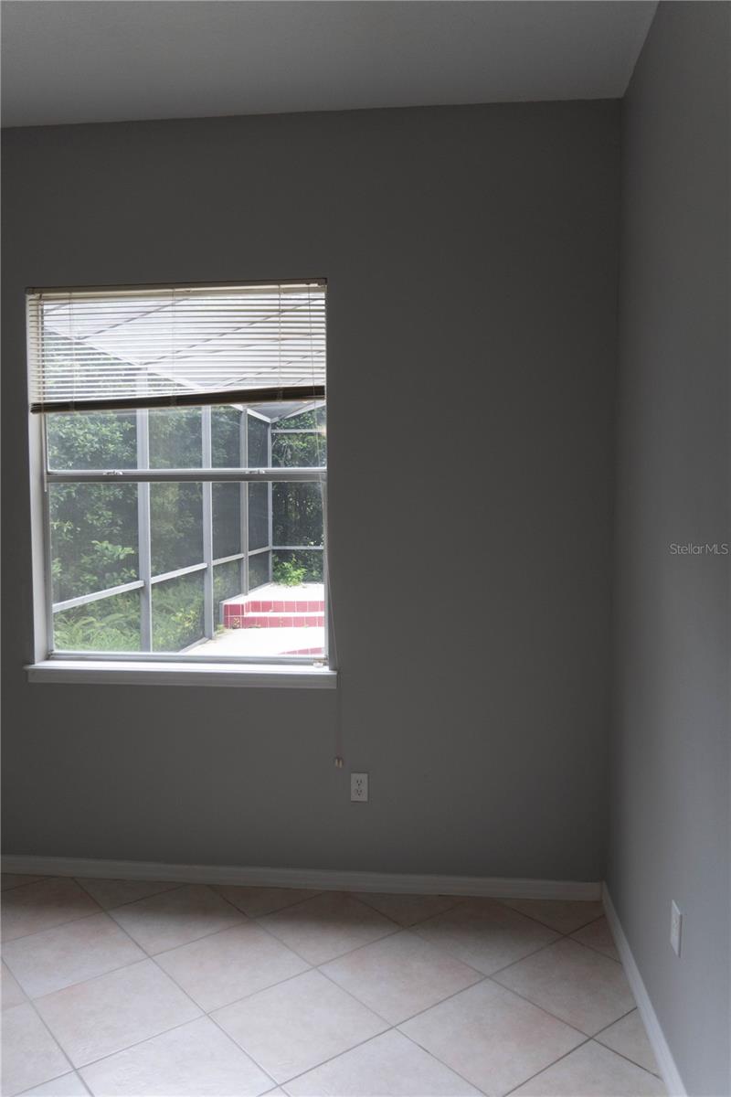 CARRINGTON PARK/HETHROW - Residential