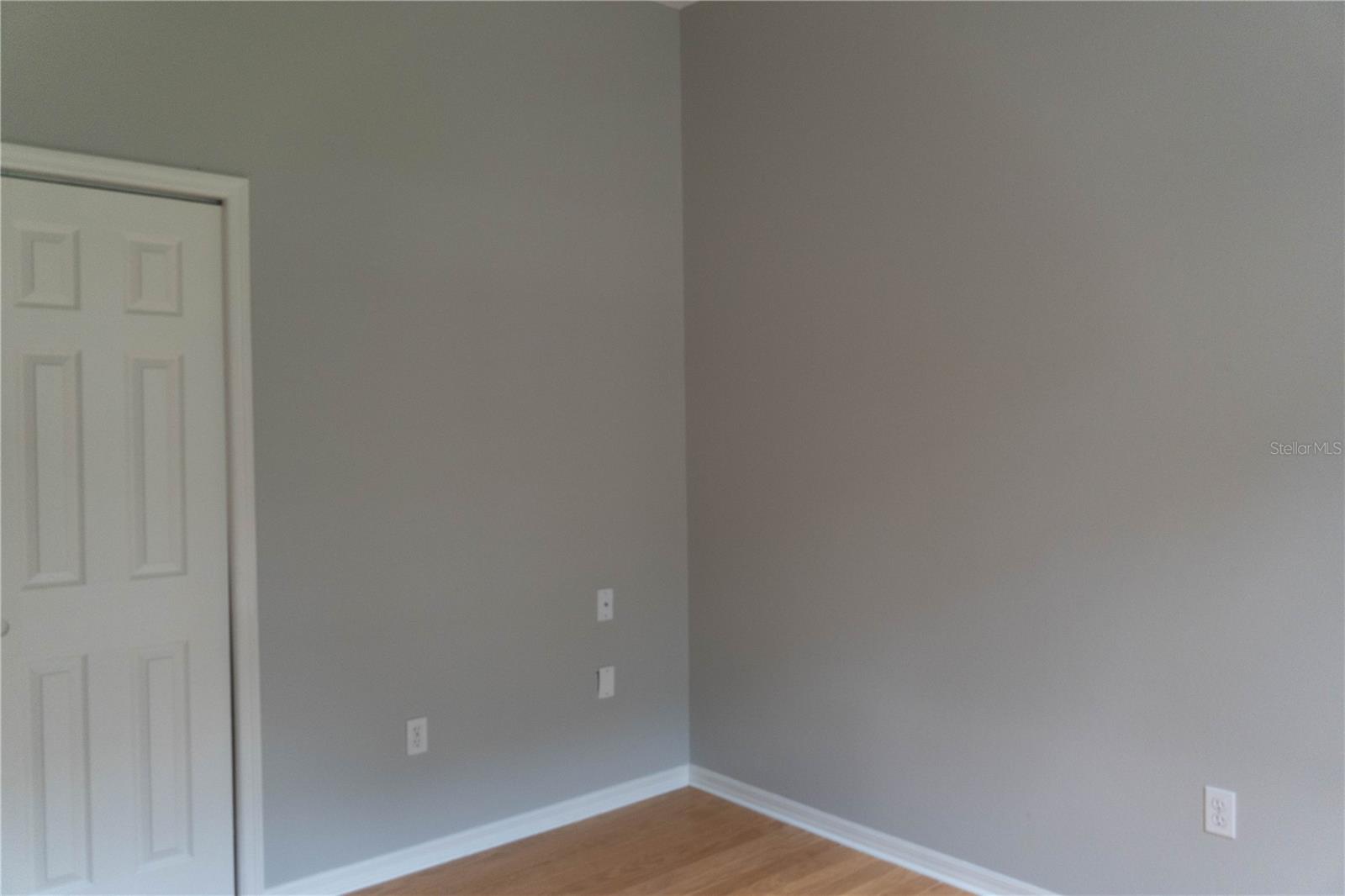 CARRINGTON PARK/HETHROW - Residential