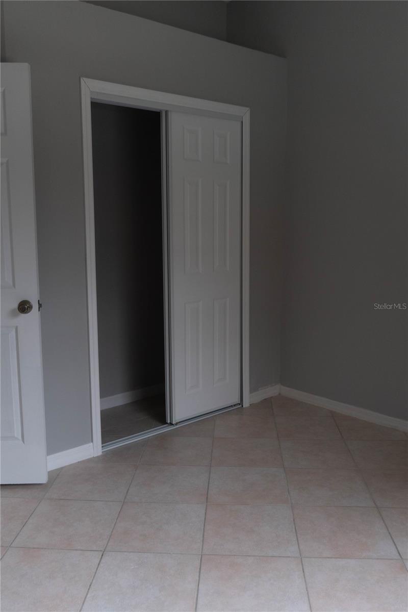 CARRINGTON PARK/HETHROW - Residential