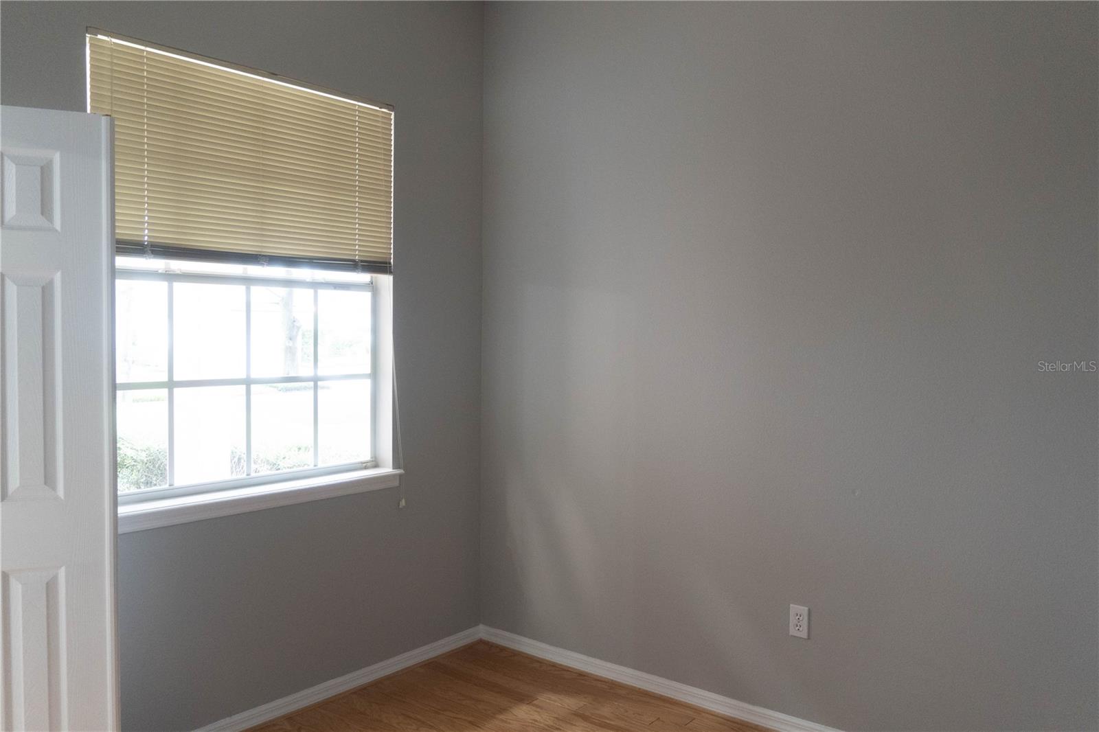 CARRINGTON PARK/HETHROW - Residential