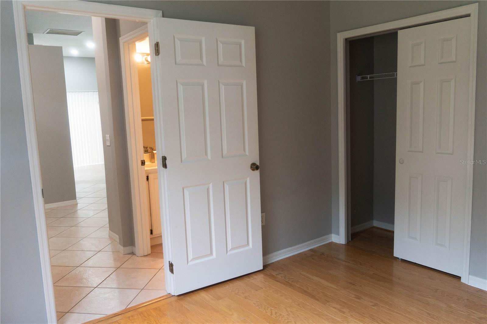 CARRINGTON PARK/HETHROW - Residential