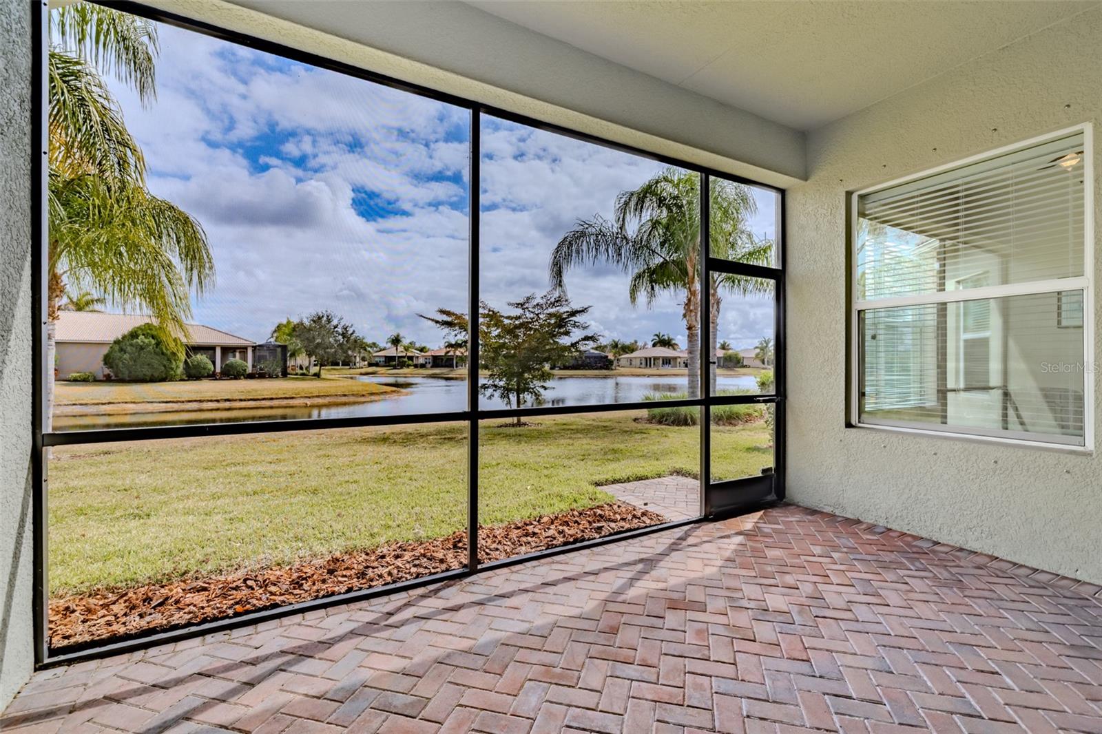 VALENCIA LAKES TR J PH 1 - Residential