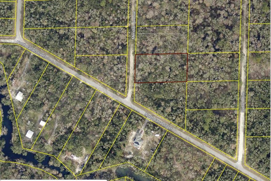 The deal! 1.15 Acres !! This area is a fantastic investment for the future. No HOA. No time to build. No mobiles only on site builds. Great area to have your own place to camp and explore a quiet area. Not far from I75 and shopping.