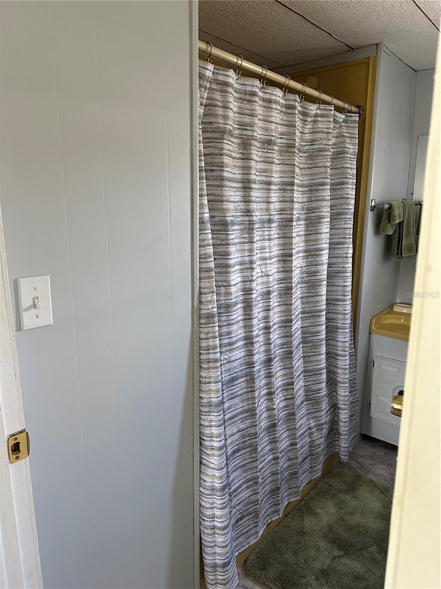 TIDEVUE ESTATES FIRST ADD - Residential