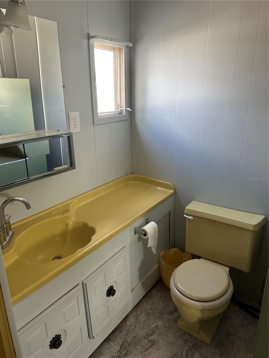 TIDEVUE ESTATES FIRST ADD - Residential