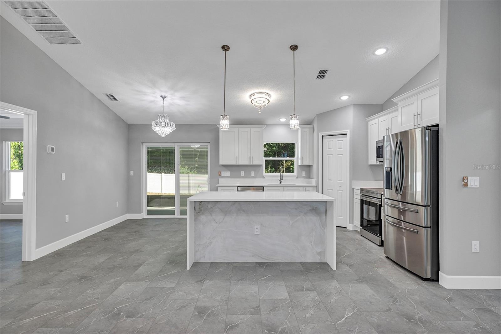 BELLEVIEW HEIGHTS ESTS (DIRT) - Residential
