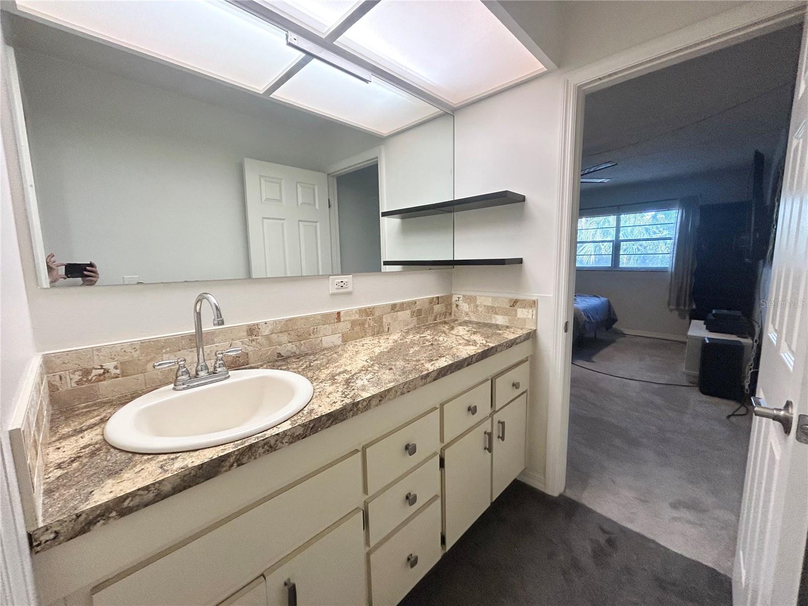 CHATEAUX VERSAILLES - Residential