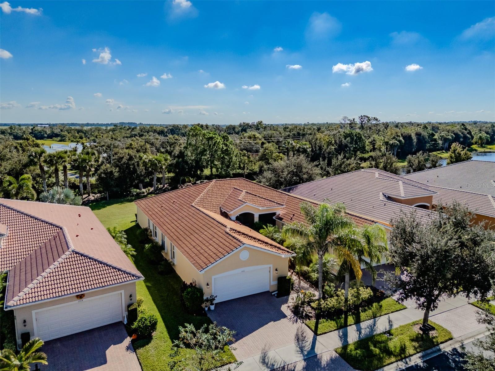 VALENCIA LAKES TR MM PH - Residential