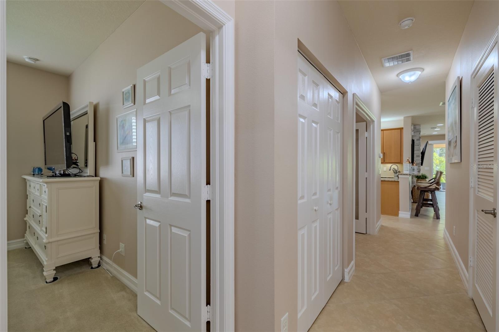 VALENCIA LAKES TR MM PH - Residential